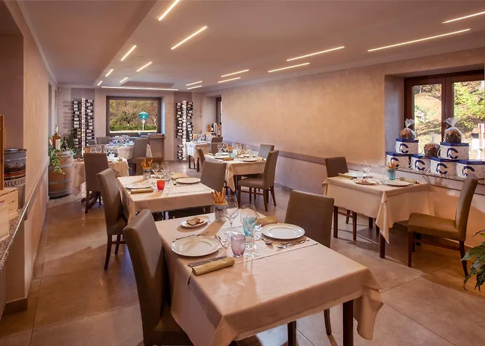 Hotel La Colletta 2*